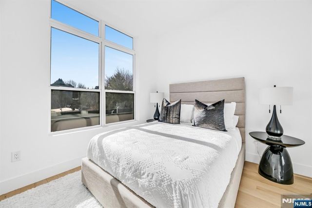 649 38th Street PH04, Union City, NJ 07087