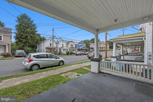 730 W JOHN ST, Martinsburg, WV 25401
