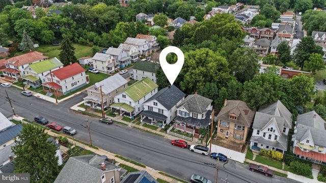 730 W JOHN ST, Martinsburg, WV 25401
