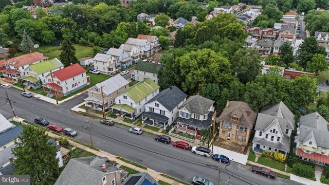 730 W JOHN ST, Martinsburg, WV 25401