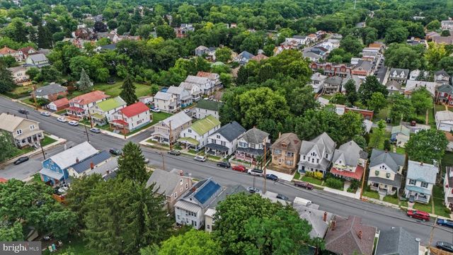 730 W JOHN ST, Martinsburg, WV 25401