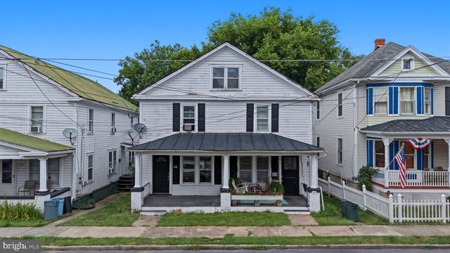 730 W JOHN ST, Martinsburg, WV 25401