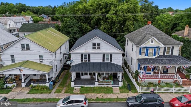 730 W JOHN ST, Martinsburg, WV 25401