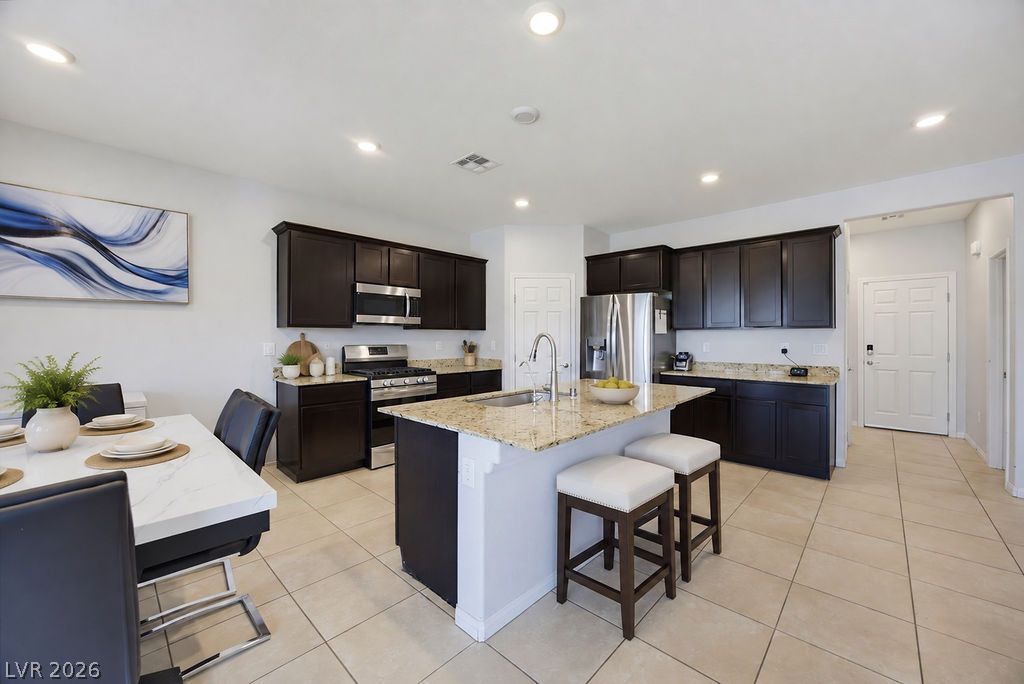 7255 Dazzle Point Street, North Las Vegas, NV 89084 — photo 3
