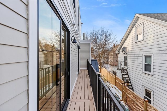 27 Shepard St 4, Boston, MA 02135