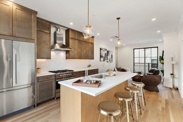 27 Shepard St 4, Boston, MA 02135