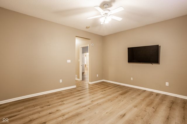 6328 Dusty Laurel Drive, Whitestown, IN 46075