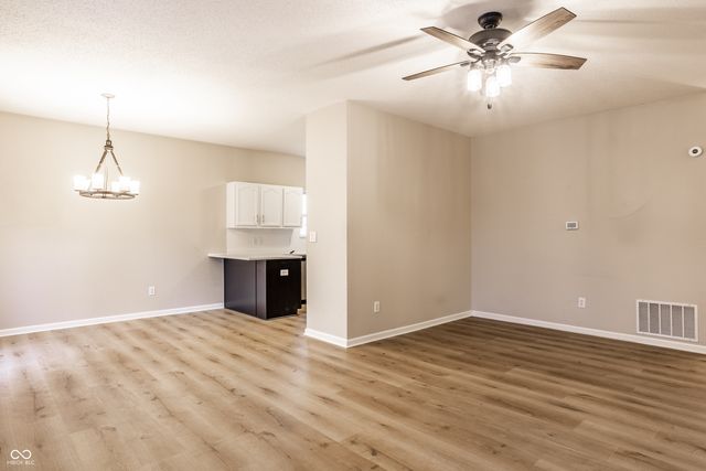 6328 Dusty Laurel Drive, Whitestown, IN 46075