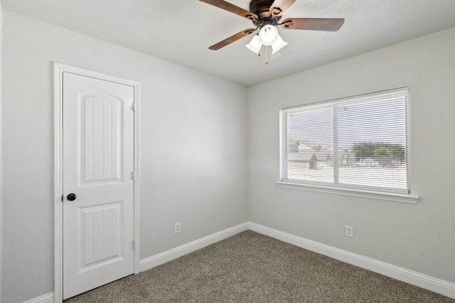767 Deauville Circle E, Fort Worth, TX 76108
