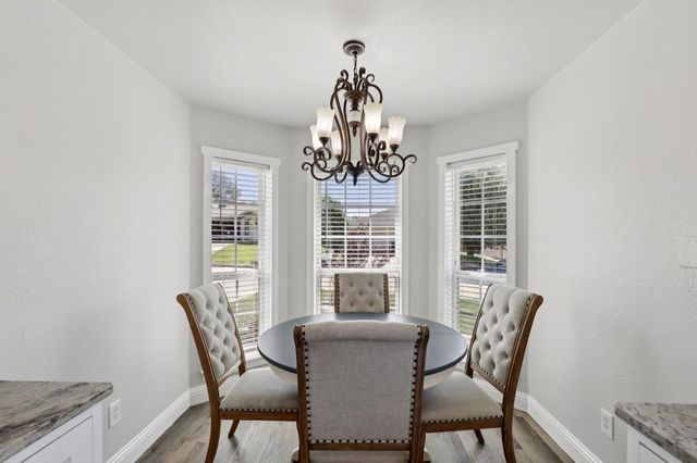 767 Deauville Circle E, Fort Worth, TX 76108