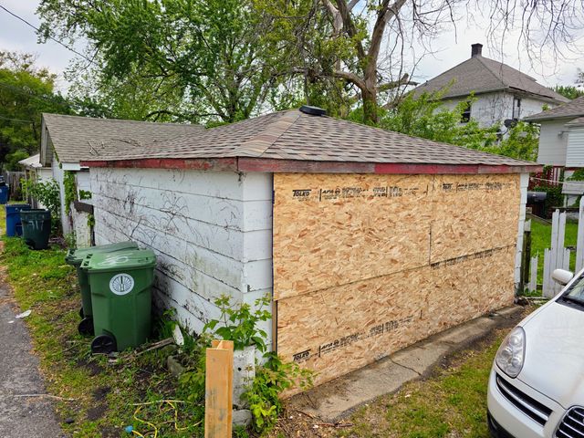 817 Becker Street, Hammond, IN 46320