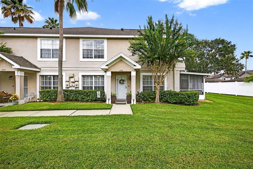 559 KENSINGTON LAKE CIRCLE, Brandon, FL 33511