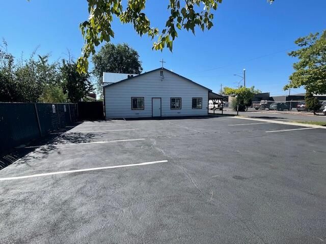 1313 Owens Street, Klamath Falls, OR 97601