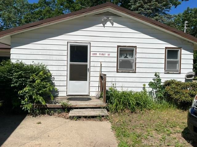 1283 First Street, Lake George, MI 48633