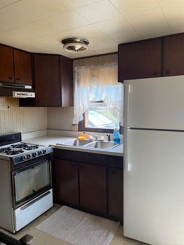 1283 First Street, Lake George, MI 48633