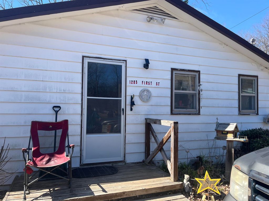 1283 First Street, Lake George, MI 48633