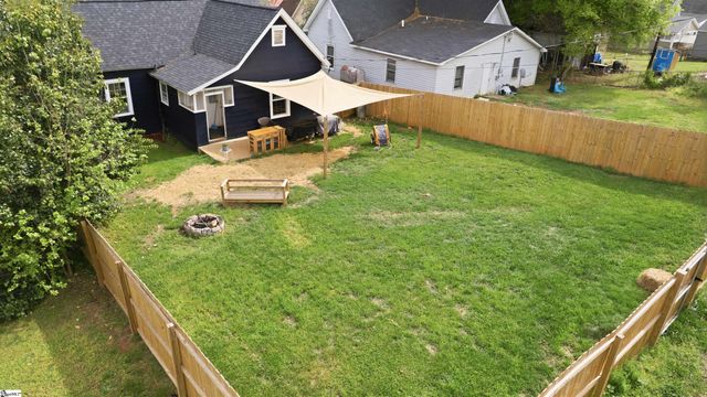 52 Bagwell Circle, Greenville, SC 29605