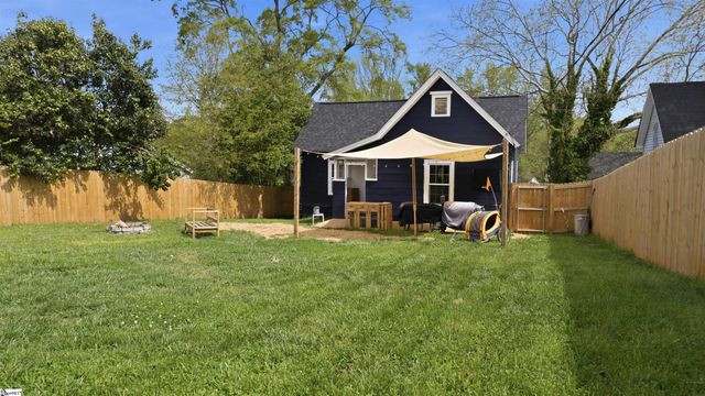 52 Bagwell Circle, Greenville, SC 29605