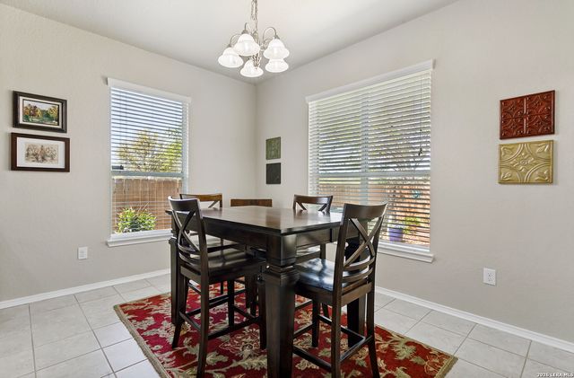 10011 Champions Pass, Converse, TX 78109