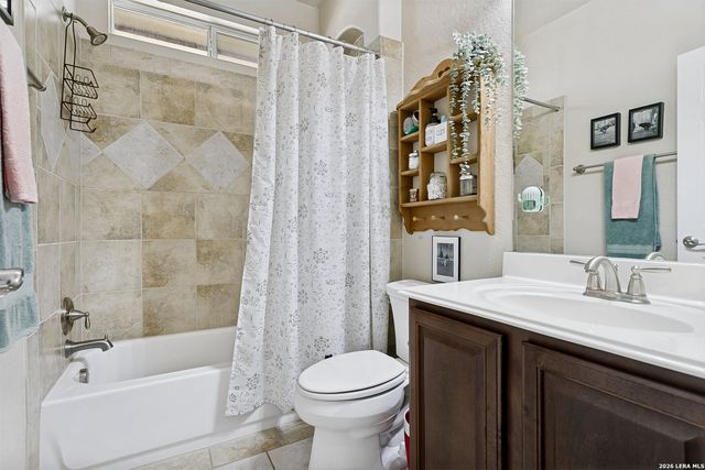 10011 Champions Pass, Converse, TX 78109