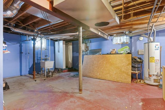 3648 W Siebenthaler Avenue, Harrison Twp, OH 45406