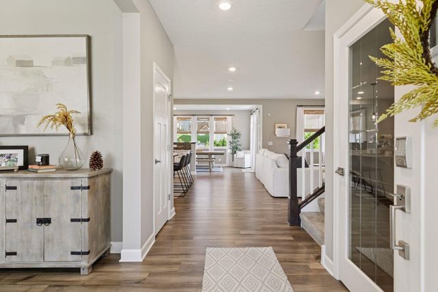 6426 Agate Trail, Inver Grove Heights, MN 55077