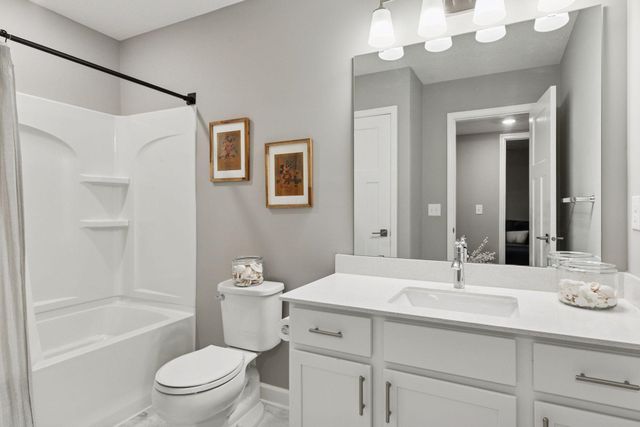 6426 Agate Trail, Inver Grove Heights, MN 55077