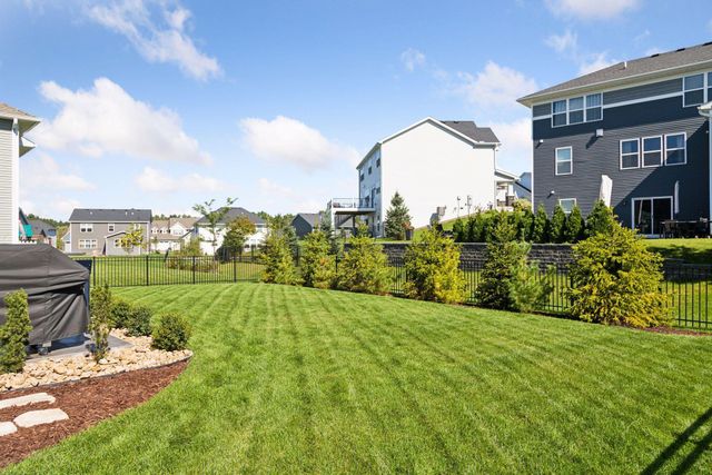 6426 Agate Trail, Inver Grove Heights, MN 55077