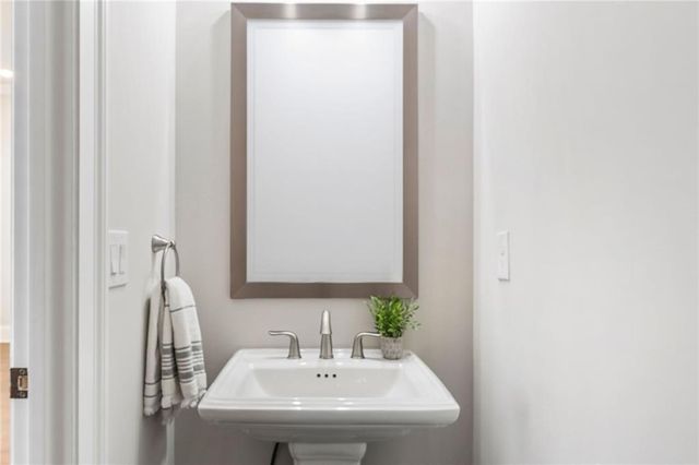 230 Cricket Lane, Alpharetta, GA 30009