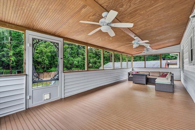 3166 Galloway DR, Roanoke, VA 24018