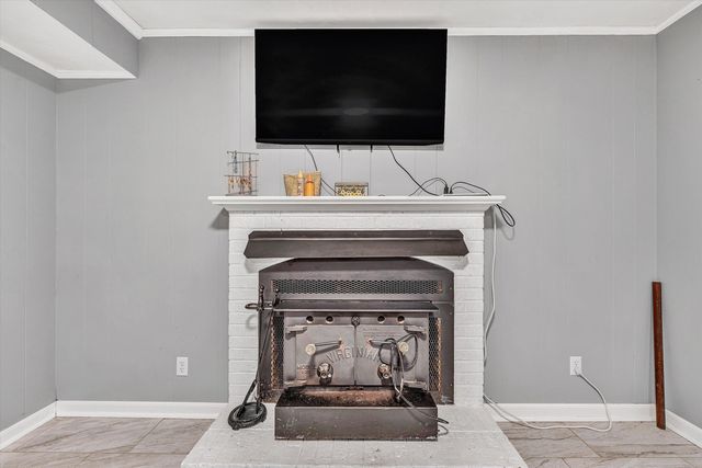 3166 Galloway DR, Roanoke, VA 24018