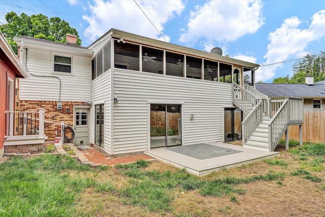 3166 Galloway DR, Roanoke, VA 24018