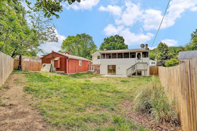 3166 Galloway DR, Roanoke, VA 24018