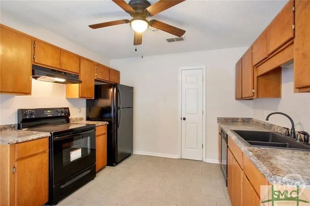 2522 Nordeoff Court, Hinesville, GA 31313