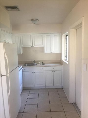 1615 7TH STREET W, Lakeland, FL 33805