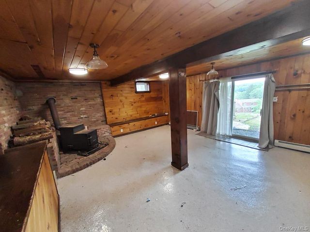 469 Hillside Road, Monroe, NY 10950