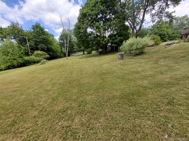 469 Hillside Road, Monroe, NY 10950