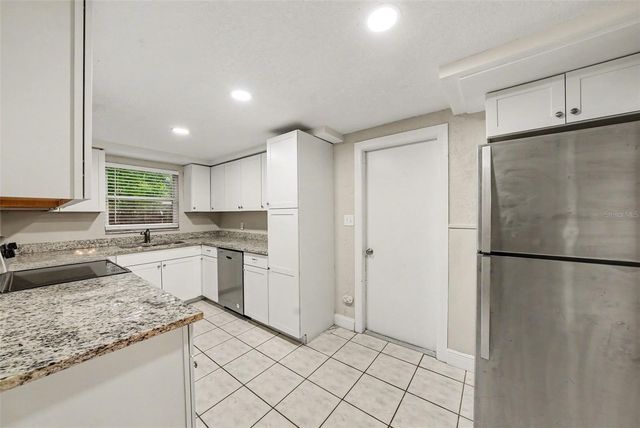 9141 CRABTREE LANE, Port Richey, FL 34668