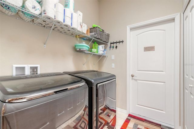 527 LUNA BELLA LANE, New Smyrna Beach, FL 32168