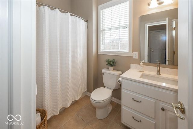 16802 Oak Manor Drive, Westfield, IN 46074