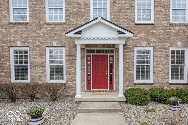 16802 Oak Manor Drive, Westfield, IN 46074