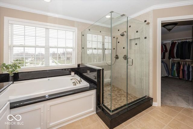 16802 Oak Manor Drive, Westfield, IN 46074