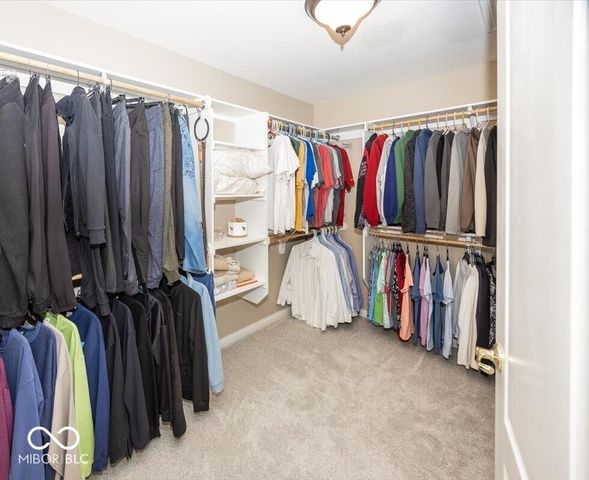 16802 Oak Manor Drive, Westfield, IN 46074