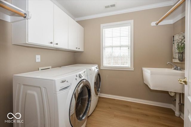 16802 Oak Manor Drive, Westfield, IN 46074