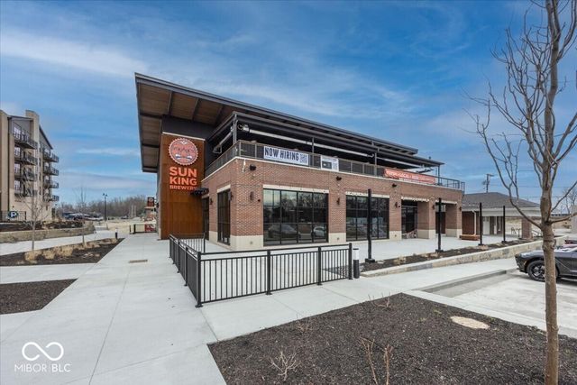 16802 Oak Manor Drive, Westfield, IN 46074