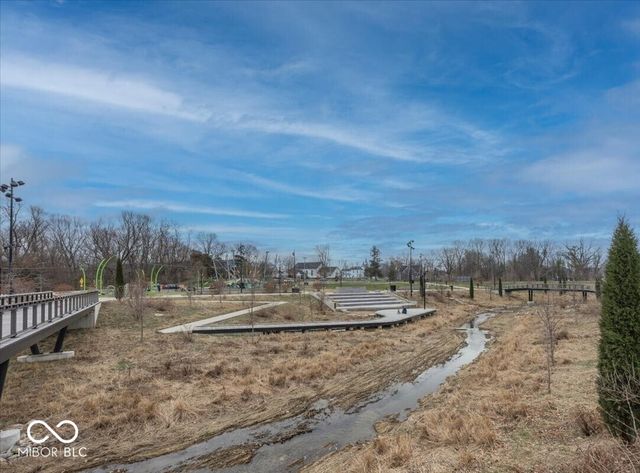 16802 Oak Manor Drive, Westfield, IN 46074