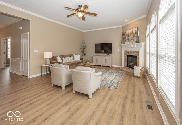 16802 Oak Manor Drive, Westfield, IN 46074