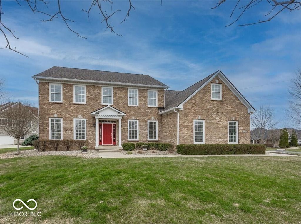 16802 Oak Manor Drive, Westfield, IN 46074