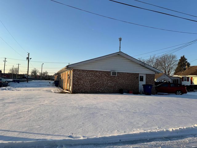 102-108 S Bradner Avenue, Marion, IN 46952