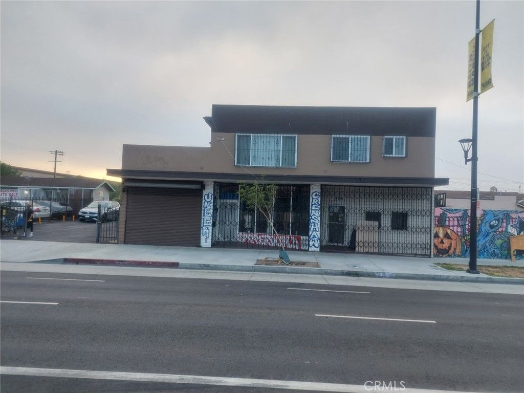5908 Crenshaw, Los Angeles, CA 90043